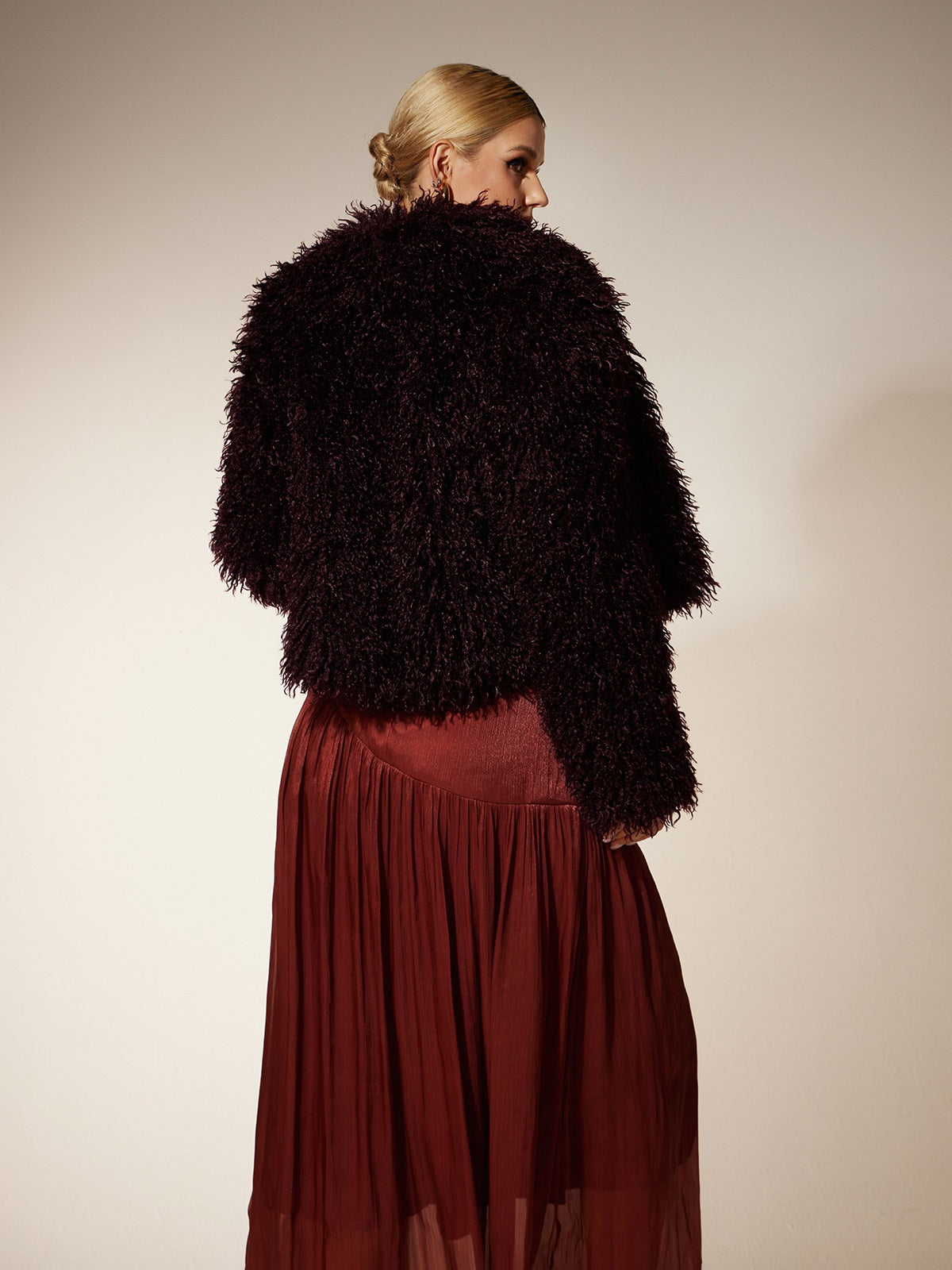 Ekanta Faux Fur Short Jacket - Image 6