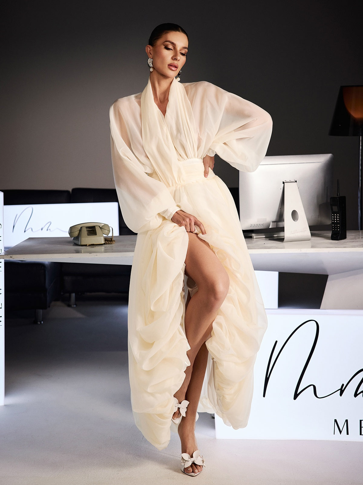 Ferdousi Balloon Sleeve Bubble Midi Dress - Image 5