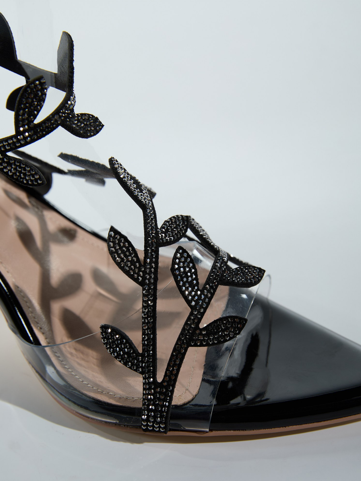 Lorana Leaf Strass-Sandalen in Schwarz - Image 6