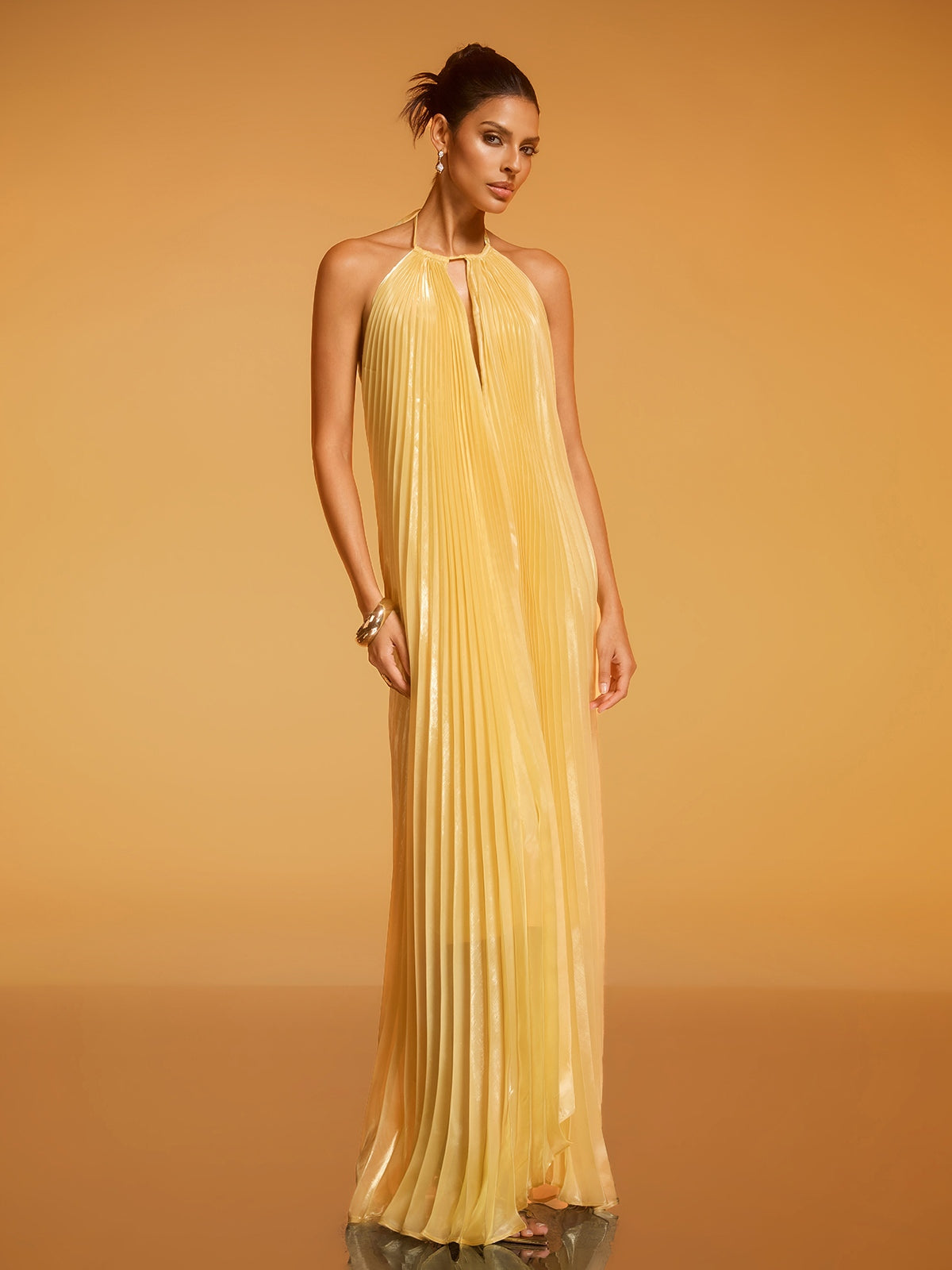 Belvix Backless Pleated Metallic Maxi Dress - Image 5