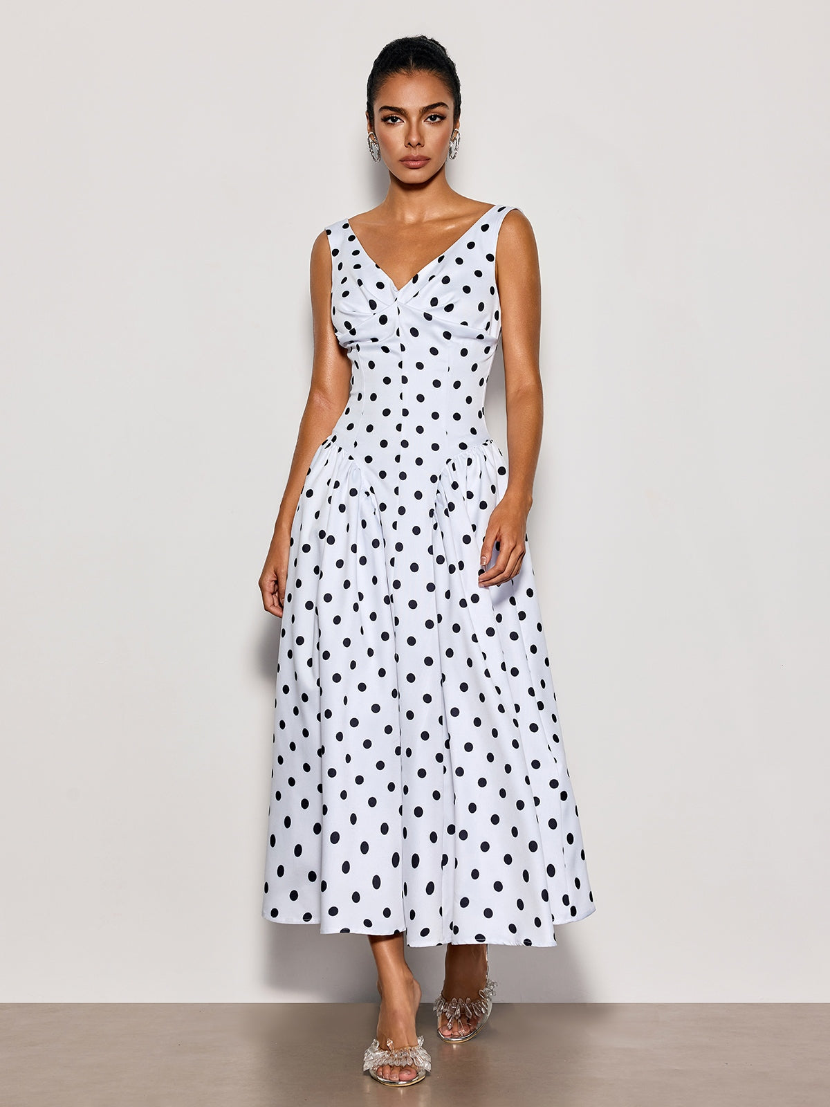 Cybil Sleeveless Dot Midi Dress - Image 4