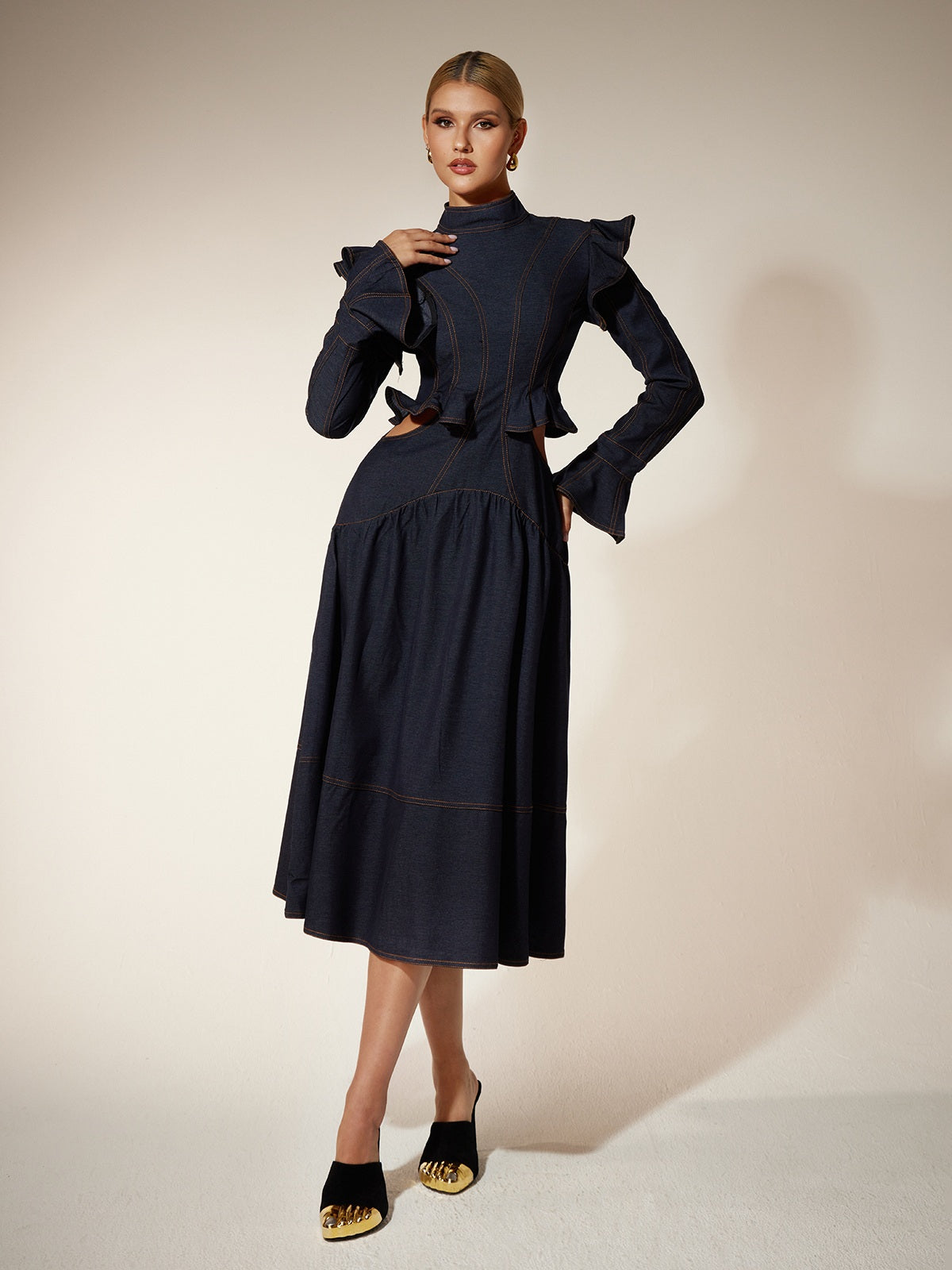 Ekkeko Flare Sleeve Cutout Denim Dress - Image 4