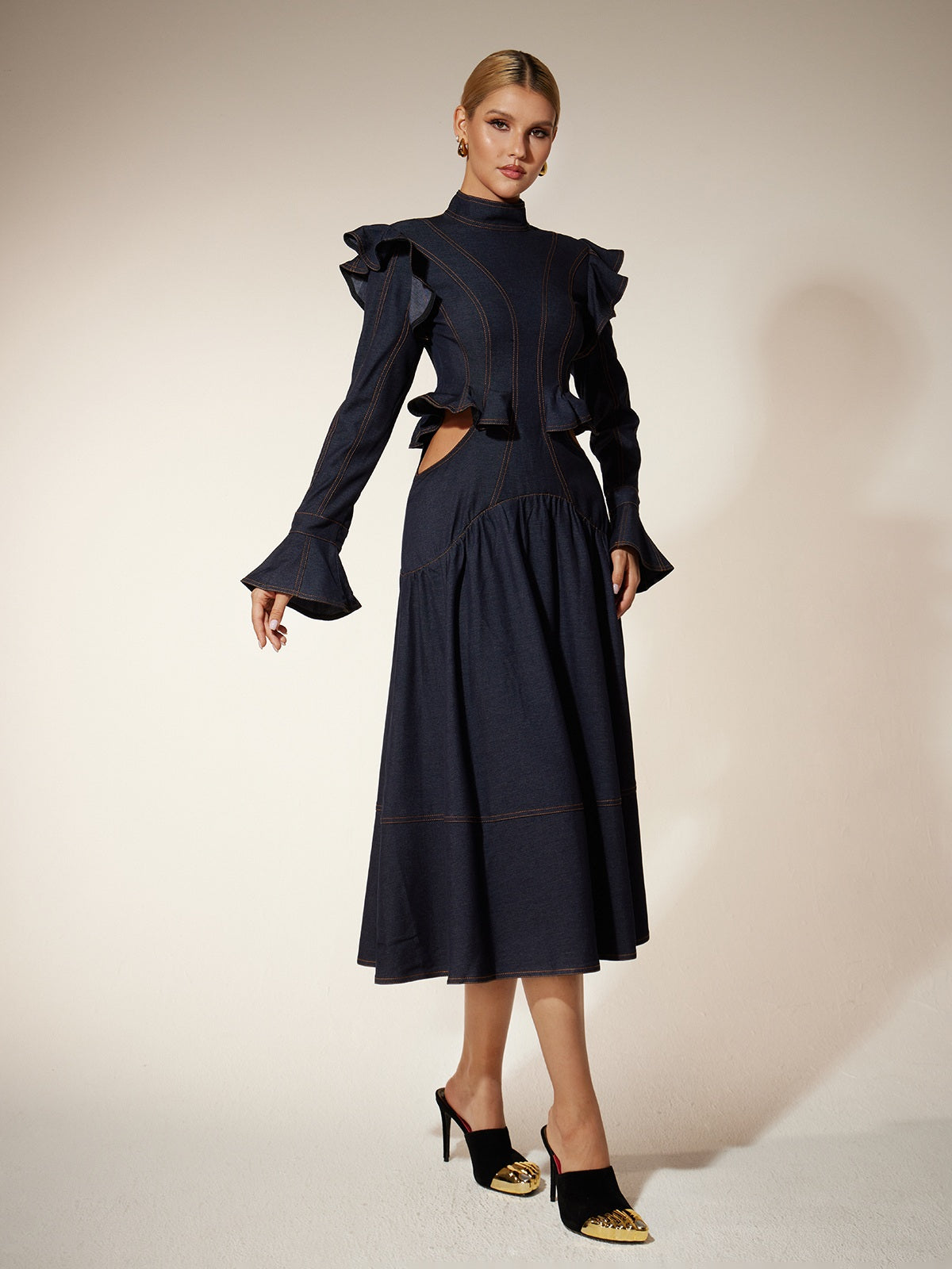 Ekkeko Flare Sleeve Cutout Denim Dress - Image 5