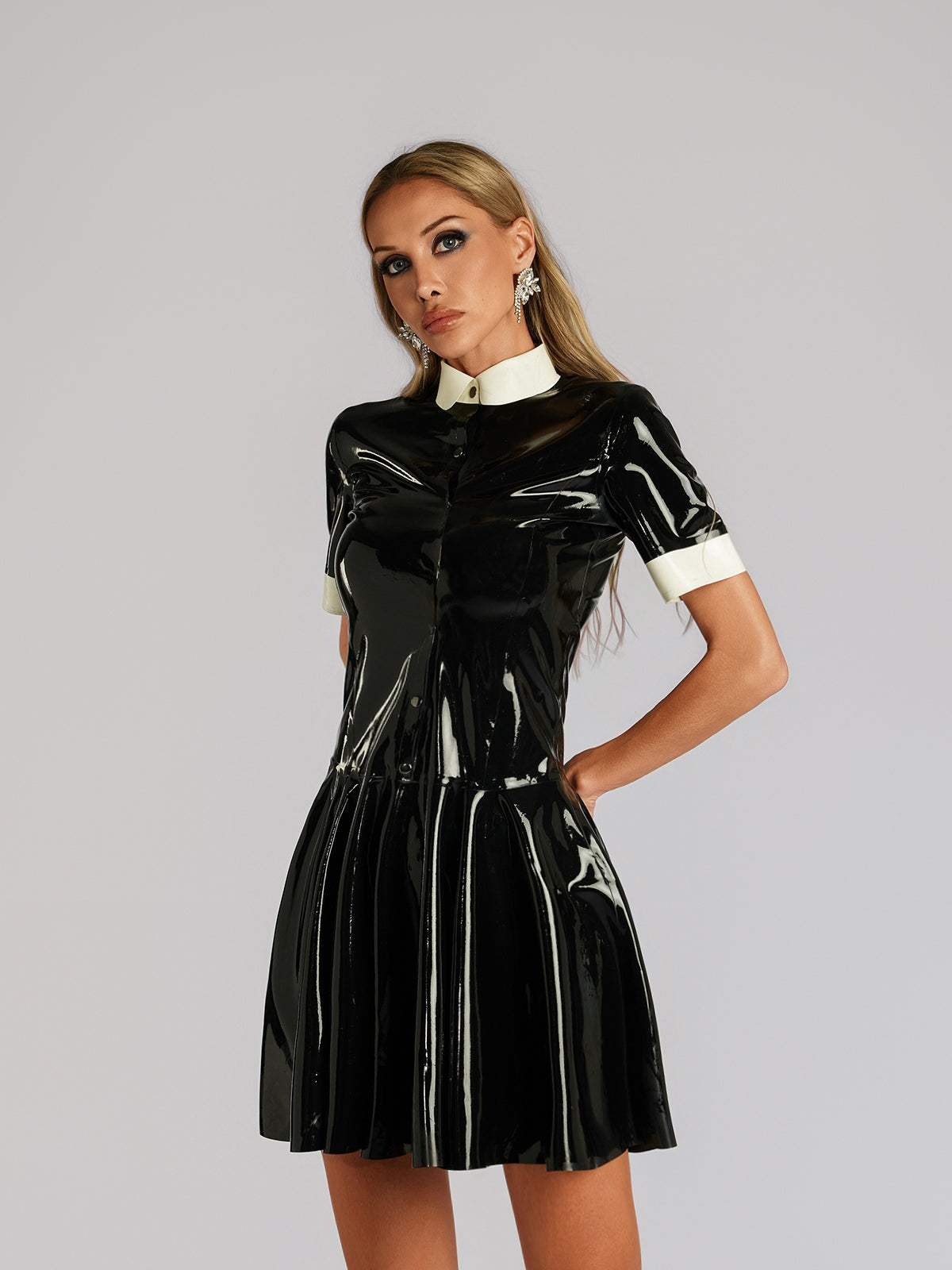 Farhad Short Sleeve Latex Dress - Image 5