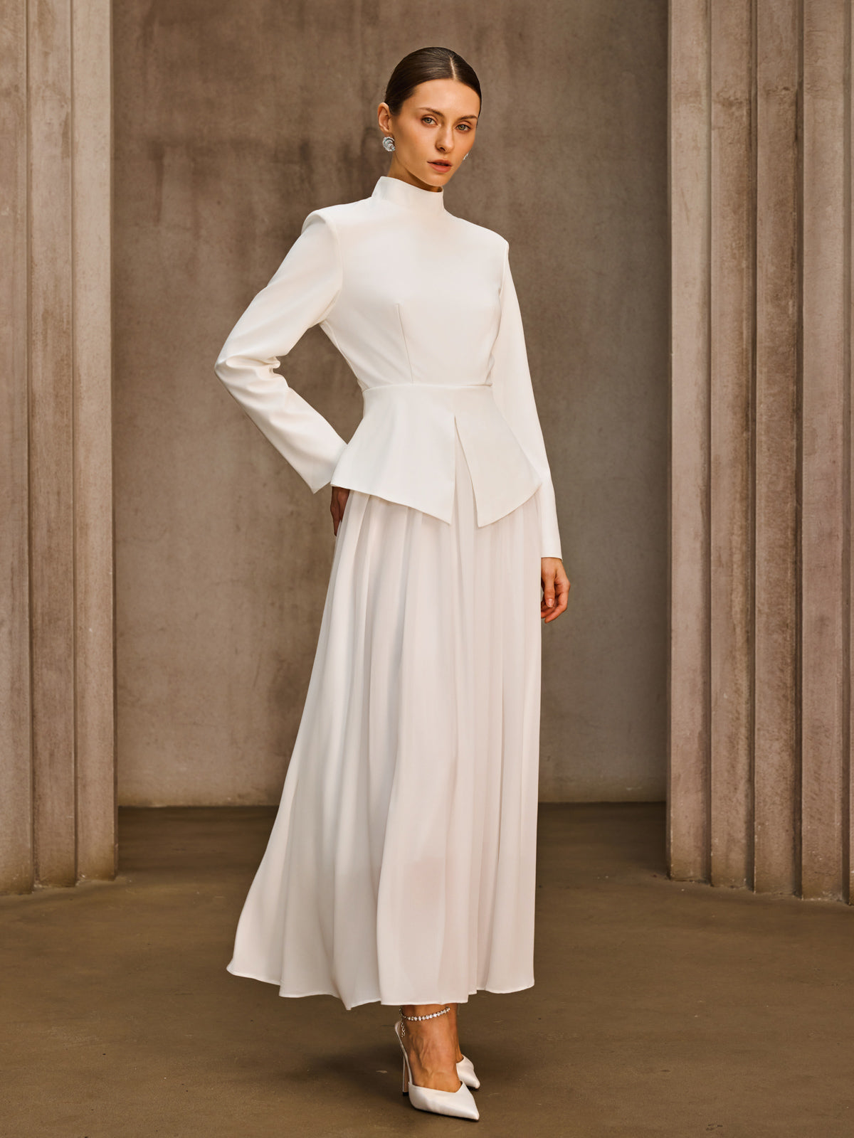 Ilvarn Long Sleeve Pleated Maxi Dress - Image 2