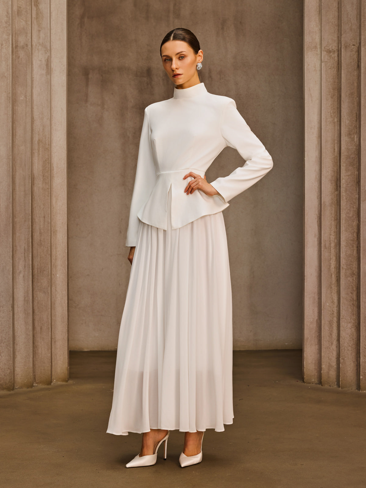 Ilvarn Long Sleeve Pleated Maxi Dress - Image 3