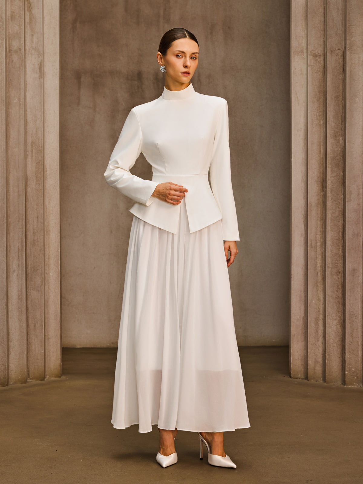Ilvarn Long Sleeve Pleated Maxi Dress - Image 4