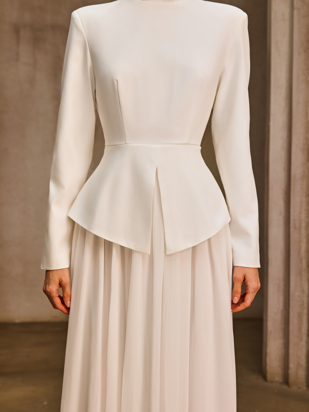Ilvarn Long Sleeve Pleated Maxi Dress - Image 7