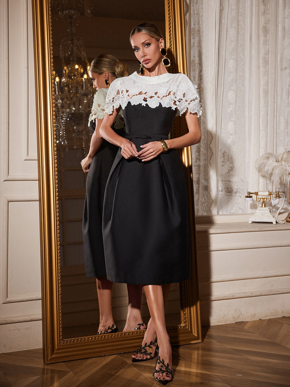 Reyra Floral Cutout Midi Dress - Image 3