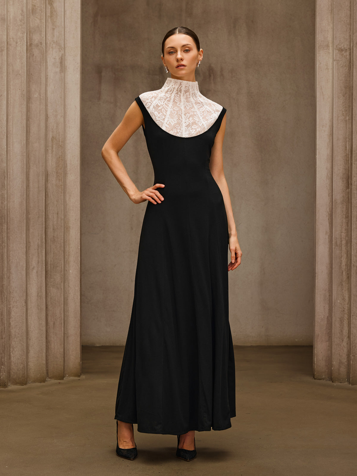 Sevionyx High Neck Lace Maxi Dress